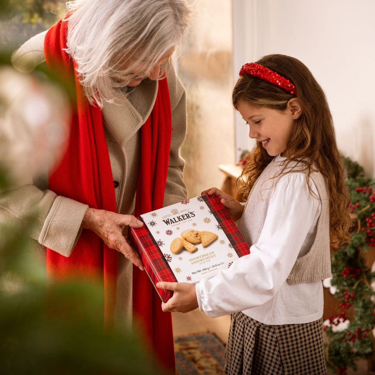 Walker's Festive Shortbread Assortment Tin 15.9 oz