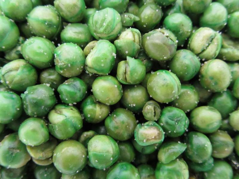 Fried Green Pea Snack